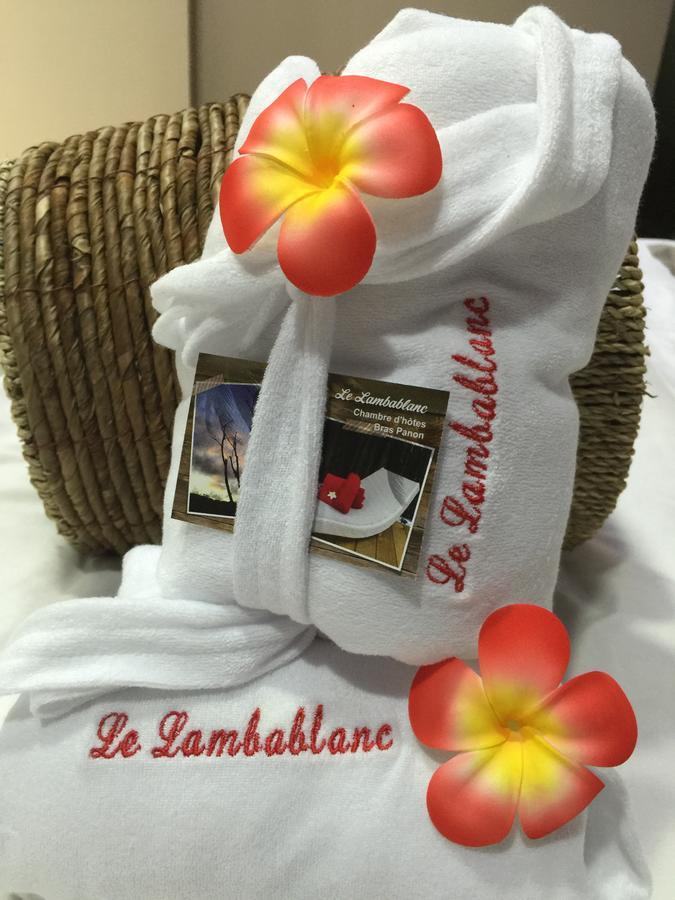 Le Lambablanc Bed & Breakfast Bras-Panon ภายนอก รูปภาพ