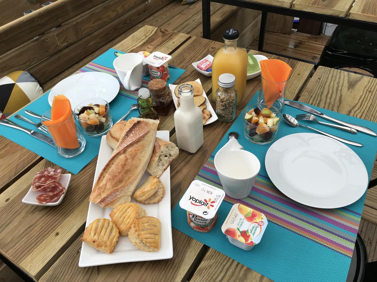 Le Lambablanc Bed & Breakfast Bras-Panon ภายนอก รูปภาพ