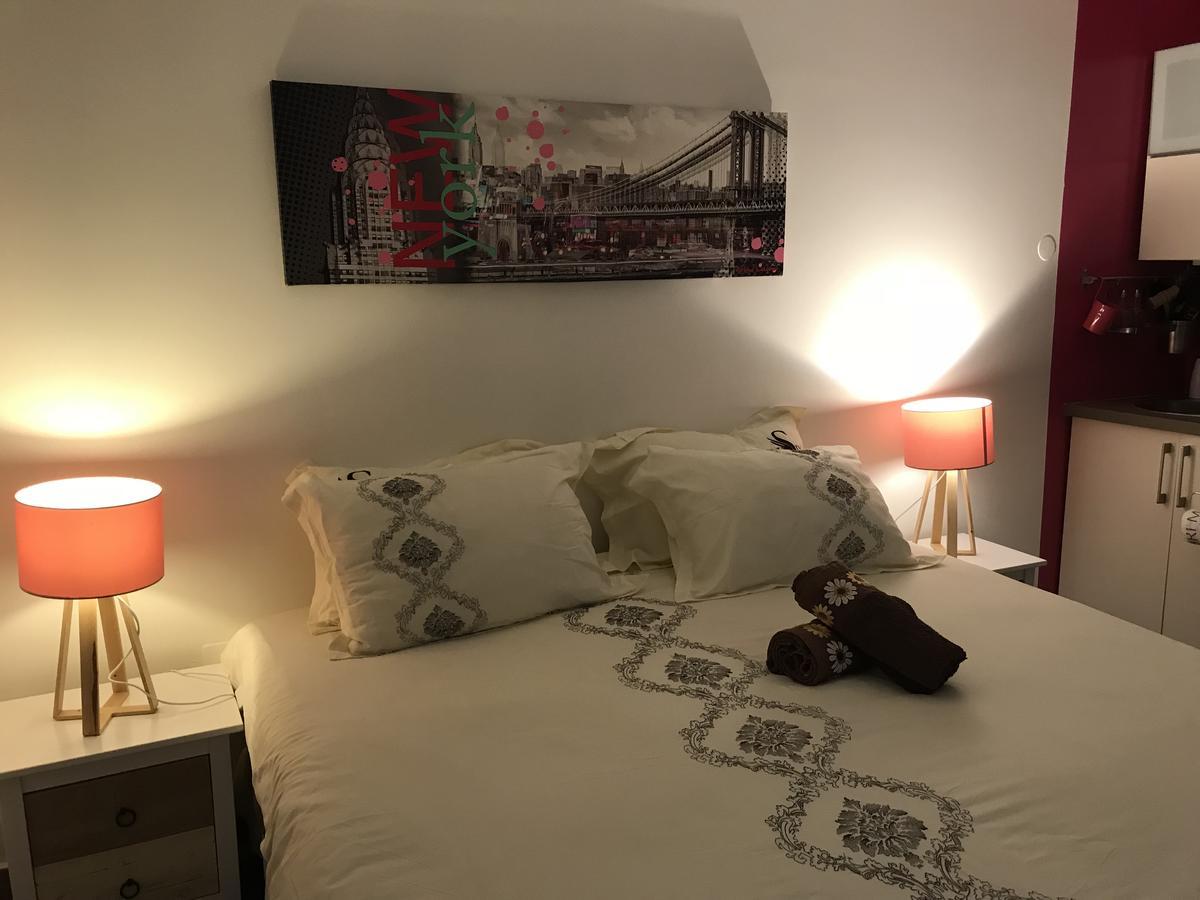 Le Lambablanc Bed & Breakfast Bras-Panon ภายนอก รูปภาพ
