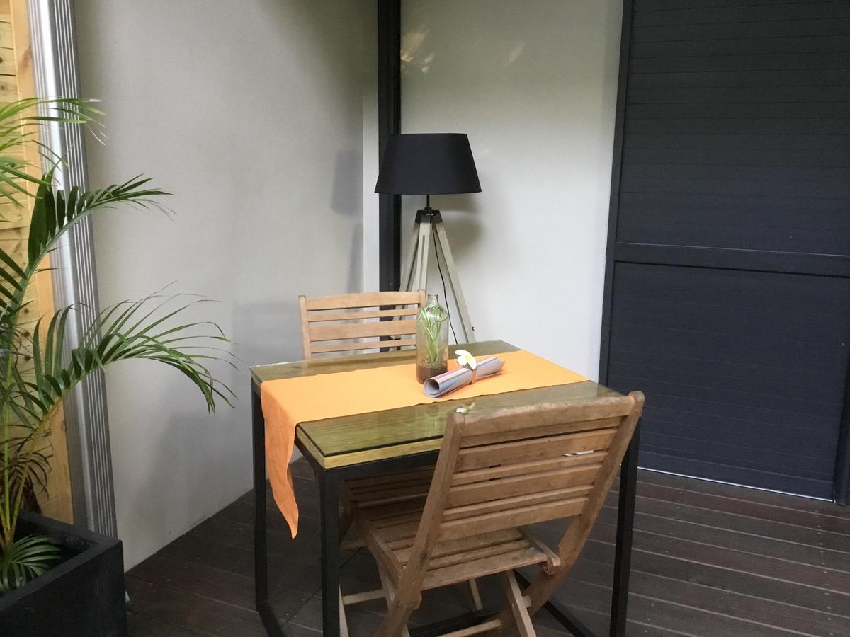 Le Lambablanc Bed & Breakfast Bras-Panon ภายนอก รูปภาพ